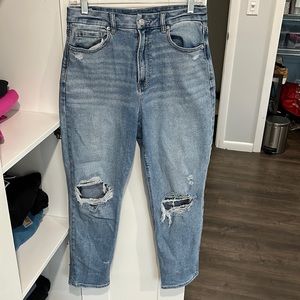 American Eagle stretchy mom jeans high rise